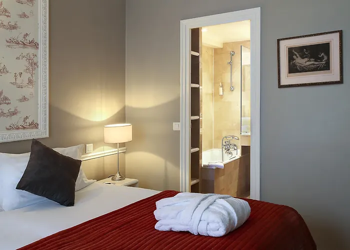 Saint Martin Bastille 3*