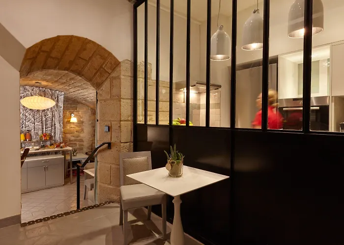 Saint Martin Bastille 3*