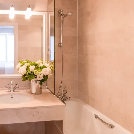 Saint Martin Bastille 3* Paris