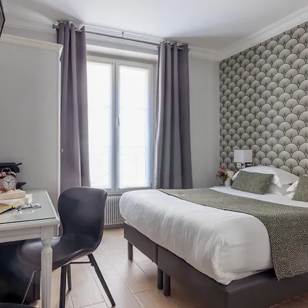 Saint Martin Bastille 3*