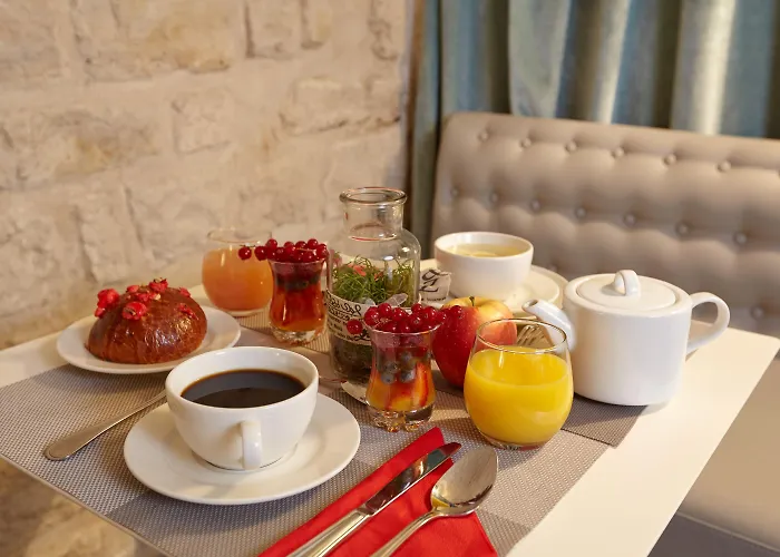 Saint Martin Bastille Hotel