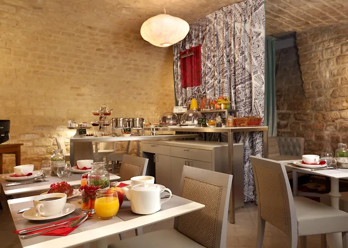 Saint Martin Bastille 3*