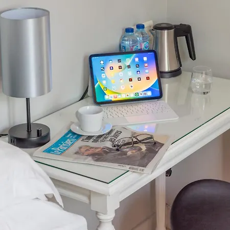 Saint Martin Bastille 3*